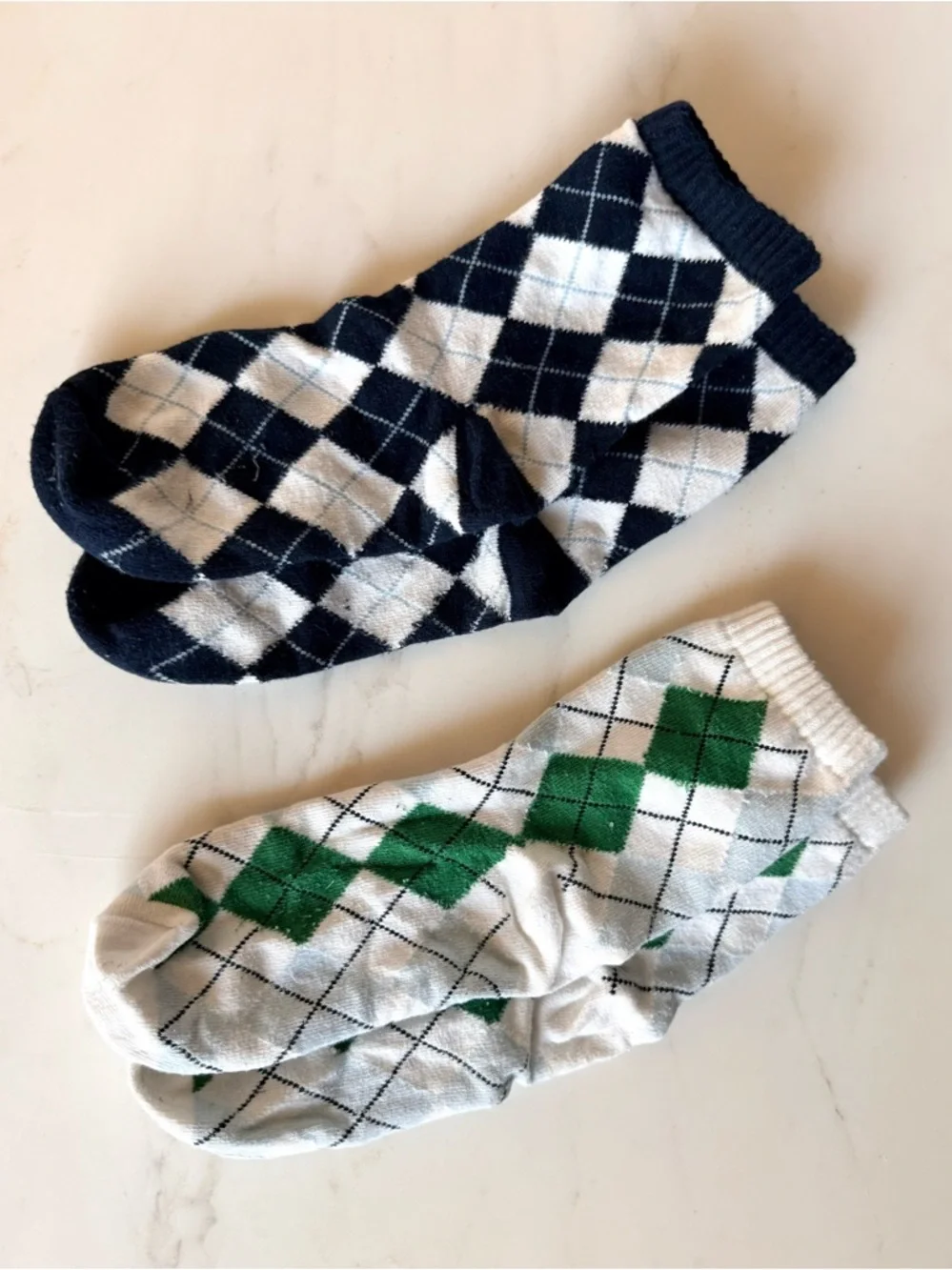Gymboree Boys 2 pairs of Argyle Socks - Navy & Green white & light blue